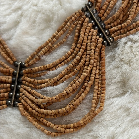 Vintage Beaded Wood Elegant Brown Choker Necklace - Picture 4 of 16